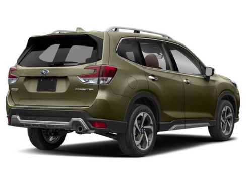 Used 2023 Subaru Forester Touring image 2