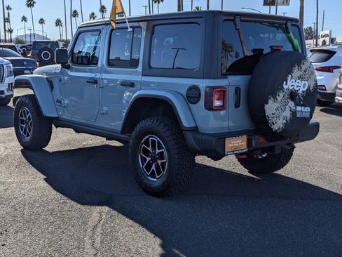 Certified 2023 Jeep Wrangler Unlimited Rubicon w/ Cold Weather Group image 4