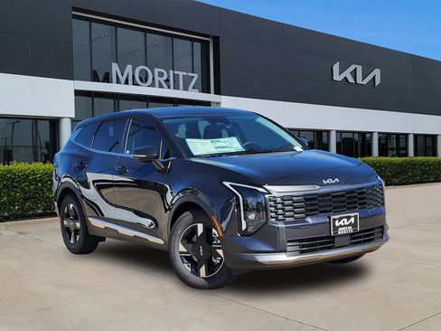 New 2026 Kia Sportage LX image 1