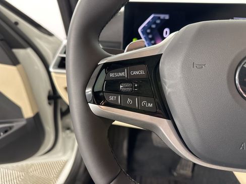 Used 2025 BMW 330i xDrive Sedan w/ Premium Package image 12