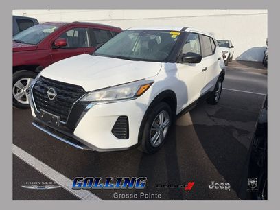 Used 2023 Nissan Kicks S