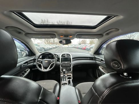 Used 2015 Chevrolet Malibu LT w/ Power Convenience Package image 25