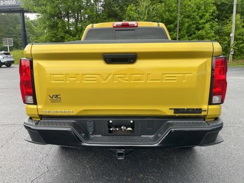Used 2023 Chevrolet Colorado Trail Boss w/ Advanced Trailering Package AWD/4WD image 8