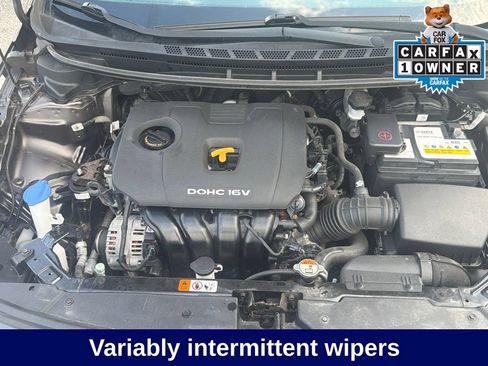 Used 2017 Kia Forte LX FWD image 18