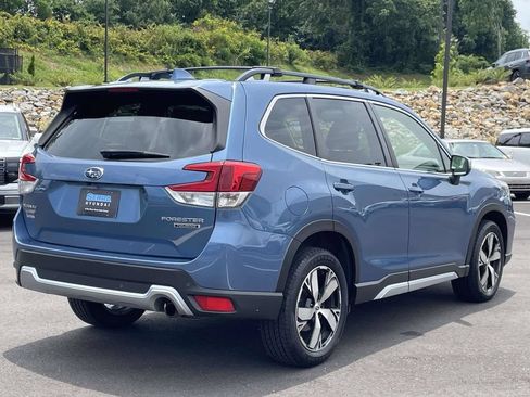 Used 2021 Subaru Forester Touring AWD/4WD image 3