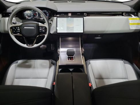 New 2026 Land Rover Range Rover Velar Dynamic SE image 25