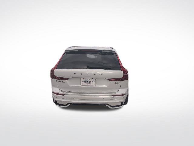 Used 2024 Volvo XC60 B5 Ultimate w/ Protection Package Premier AWD/4WD image 10