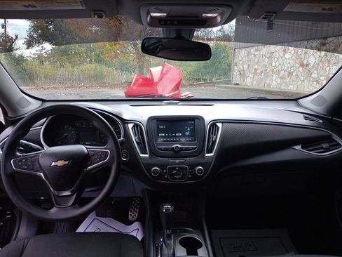 Used 2016 Chevrolet Malibu LS image 17