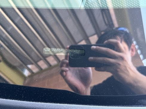 Used 2024 Hyundai Santa Fe Calligraphy image 40