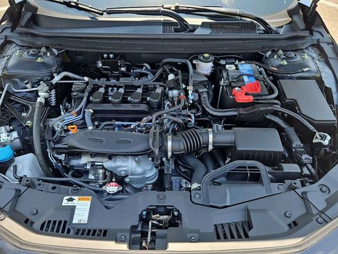 Certified 2025 Honda Accord LX image 17