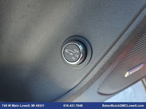 Used 2020 Chevrolet Blazer RS image 32