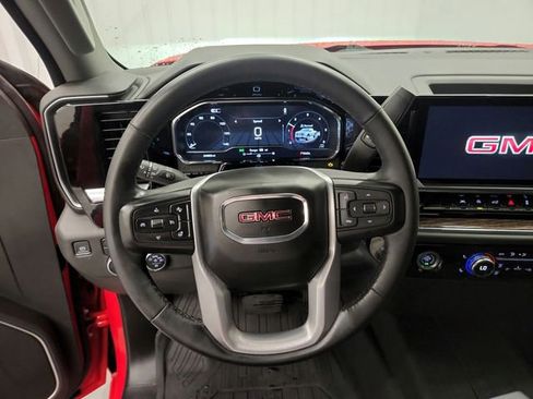 Used 2024 GMC Sierra 1500 Elevation w/ LPO, Elevation Black Package AWD/4WD image 19