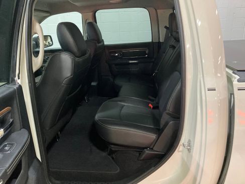 Used 2018 RAM 1500 Laramie w/ Convenience Group image 20