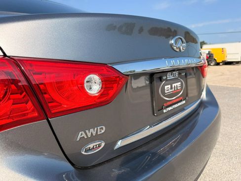 Used 2017 INFINITI Q50 2.0t w/ Moonroof Package AWD/4WD image 11