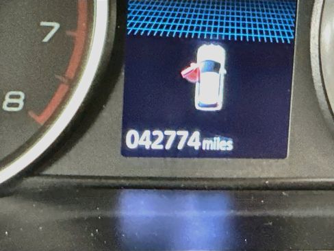 Used 2025 Mitsubishi Eclipse Cross SE AWD/4WD image 19