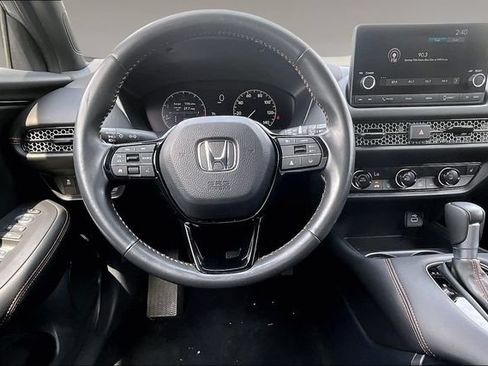 Used 2024 Honda HR-V Sport image 8