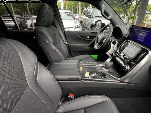 New 2026 Lexus LX 700h Luxury AWD/4WD image 33