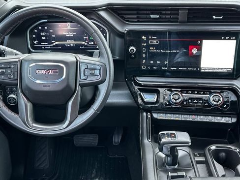 Used 2023 GMC Sierra 1500 AT4X image 14