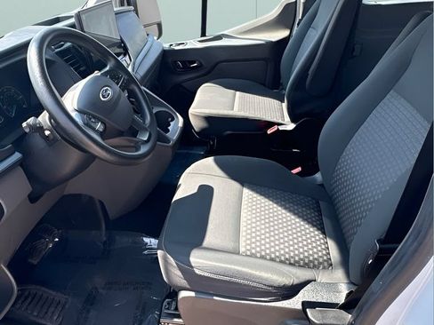 Used 2023 Ford Transit 350 XLT RWD image 12