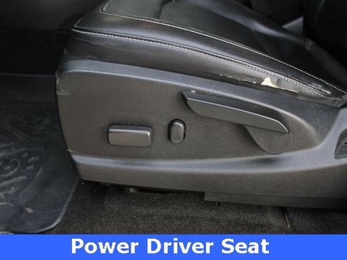 Used 2018 Chevrolet Colorado ZR2 image 13