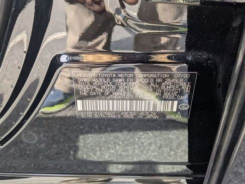 Used 2020 Lexus IS 300 w/ Navigation Package image 31