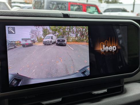 New 2026 Jeep Gladiator Sport image 22