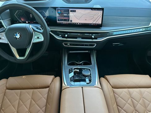 New 2027 BMW X7 xDrive40i AWD/4WD image 11