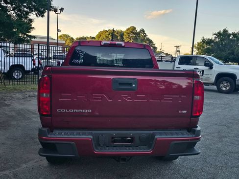 Used 2021 Chevrolet Colorado W/T w/ Custom Special Edition RWD image 31