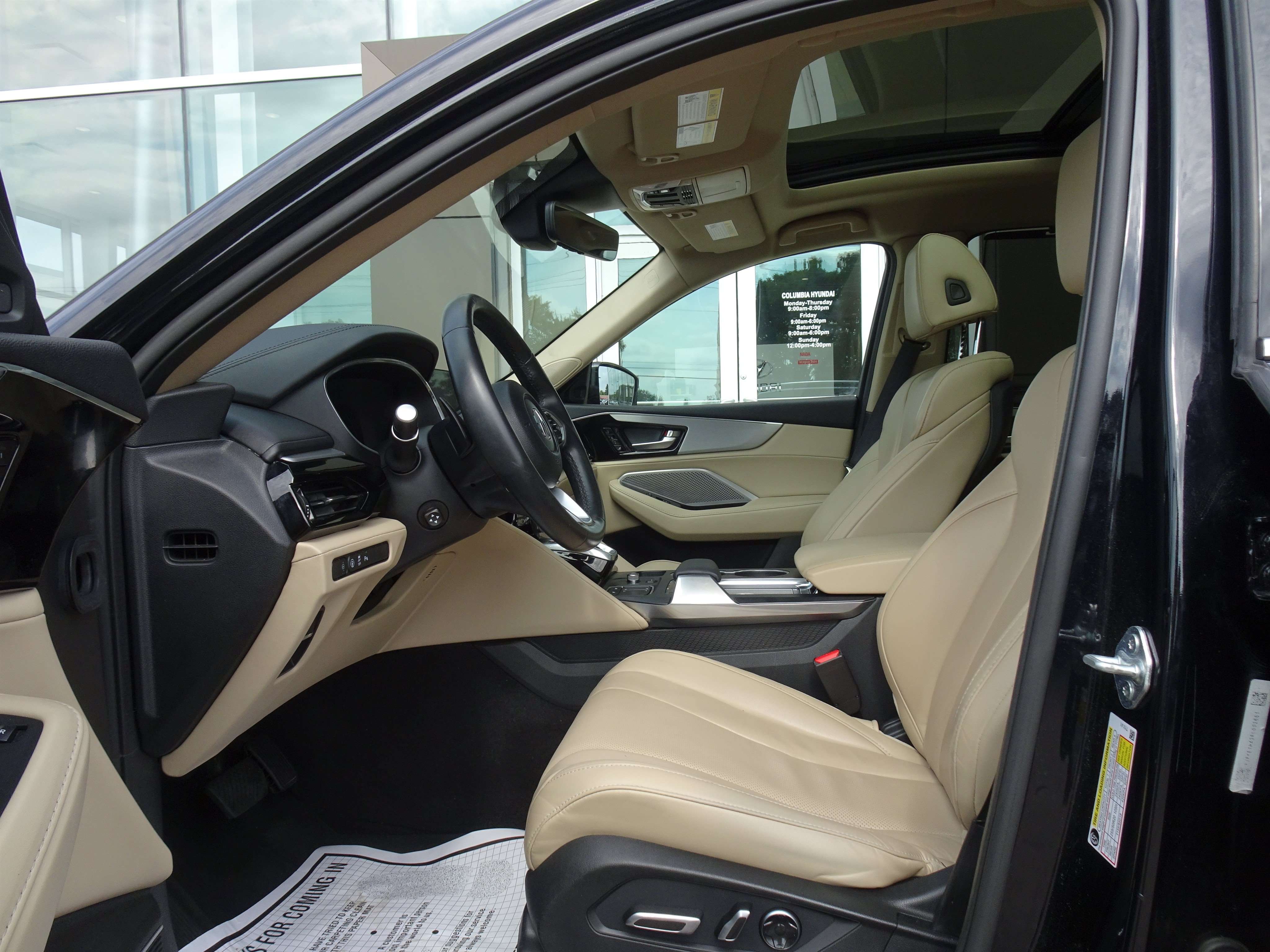Used 2023 Acura MDX w/ Technology Package AWD/4WD image 8