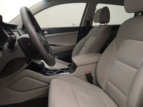 Used 2016 Hyundai Tucson SE w/ Option Group 02 FWD image 17