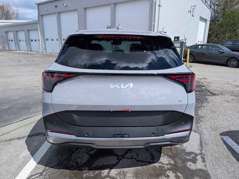 New 2026 Kia Sportage S AWD/4WD image 7