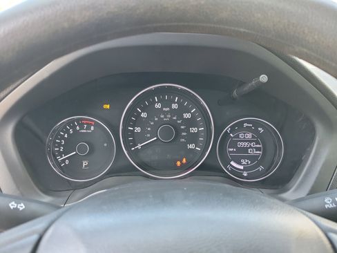 Used 2022 Honda HR-V LX image 31