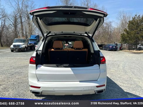Used 2019 BMW X7 xDrive40i w/ Premium Package image 11
