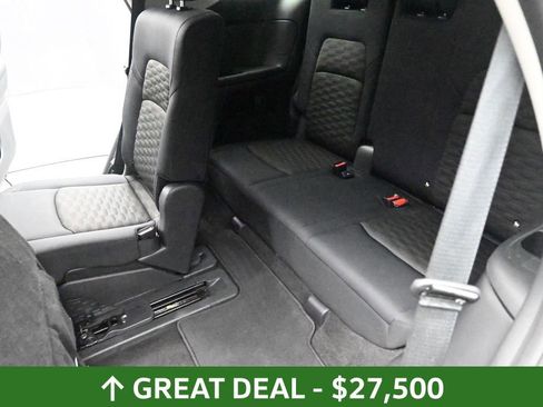 Used 2024 Nissan Pathfinder SV AWD/4WD image 29