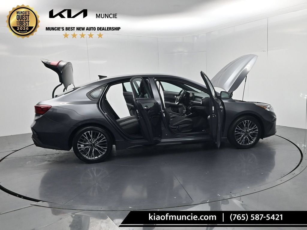 Certified 2023 Kia Forte GT-Line w/ GT-Line Premium Package FWD image 59