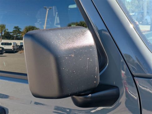 Used 2024 Jeep Wrangler Unlimited Sahara w/ Technology Group image 11