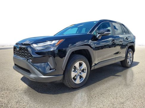 Used 2024 Toyota RAV4 XLE w/ Convenience Package AWD/4WD image 2