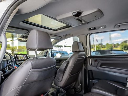 Used 2020 Honda Odyssey Elite image 21