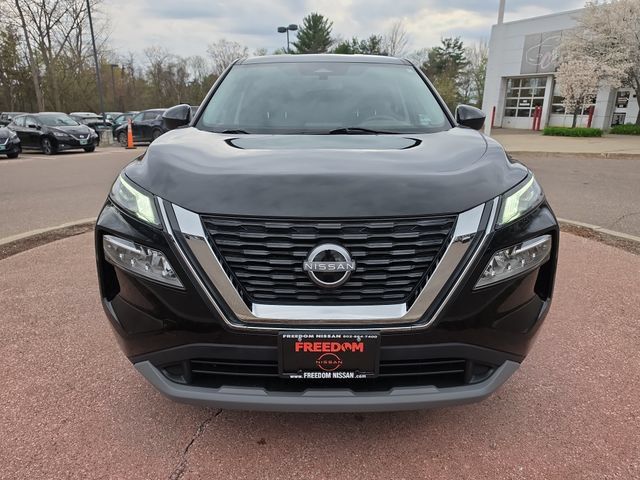 Used 2023 Nissan Rogue SV AWD/4WD image 8