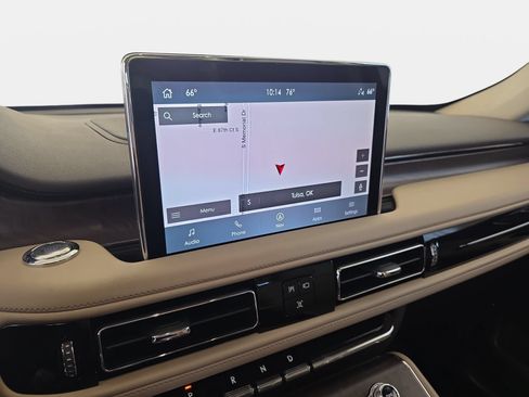 Used 2023 Lincoln Aviator Reserve AWD/4WD image 22