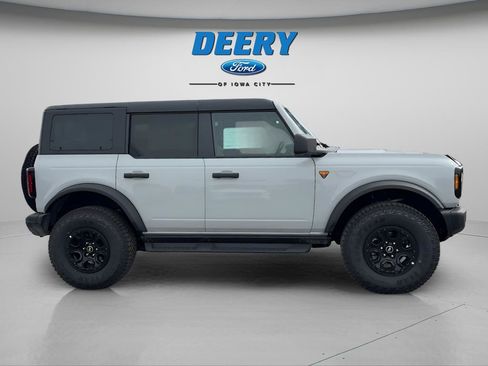 New 2026 Ford Bronco Badlands AWD/4WD image 8