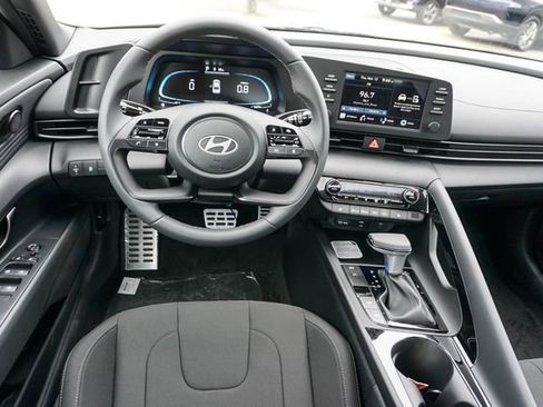 New 2026 Hyundai Elantra SEL Sport w/ Cargo Package image 15