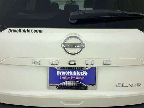 Used 2023 Nissan Rogue SL image 11