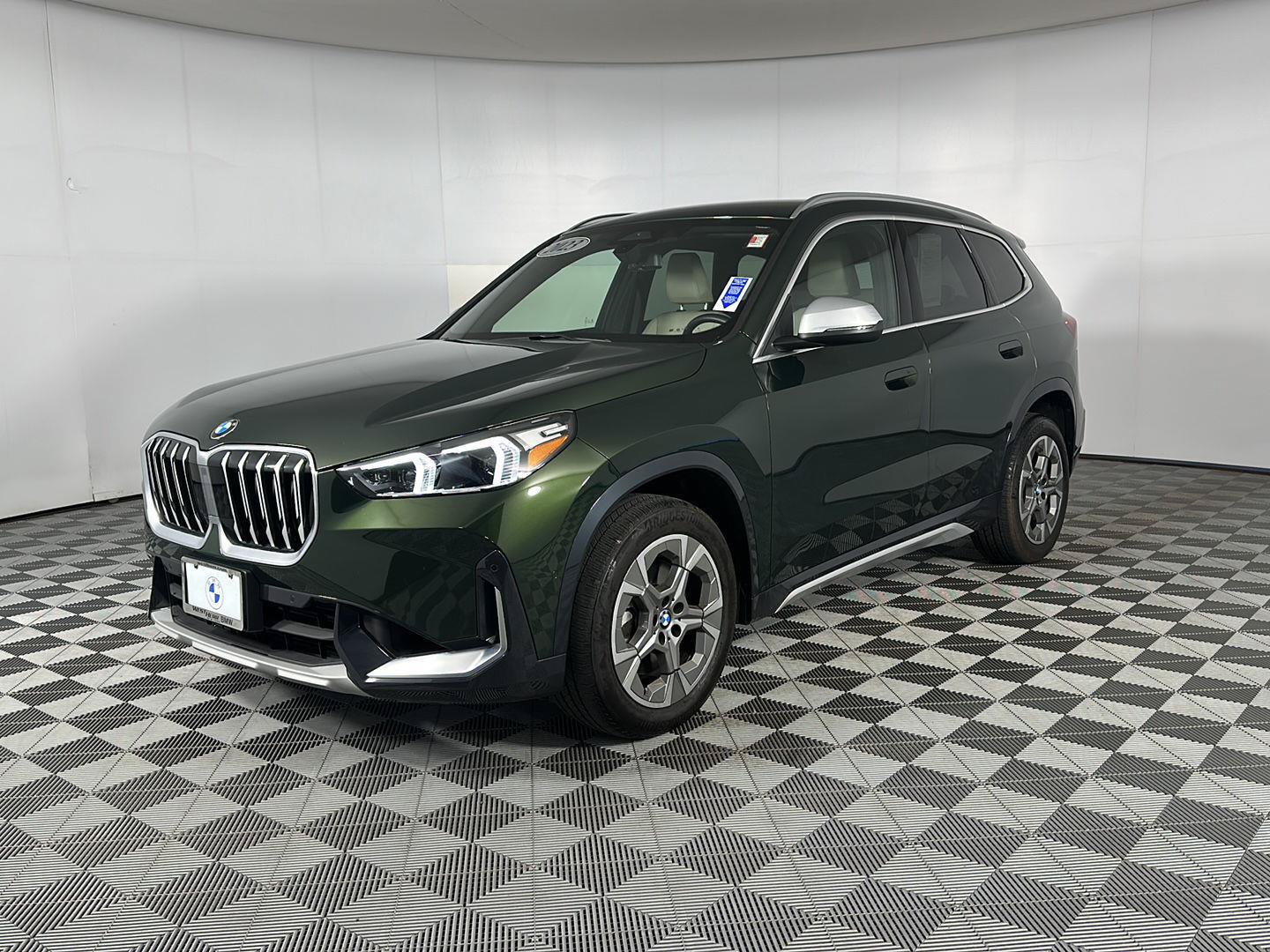Used 2023 BMW X1 xDrive28i w/ Convenience Package AWD/4WD image 6