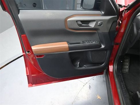 Used 2025 Ford Bronco Sport Outer Banks w/ Outer Banks Tech Package+ image 17