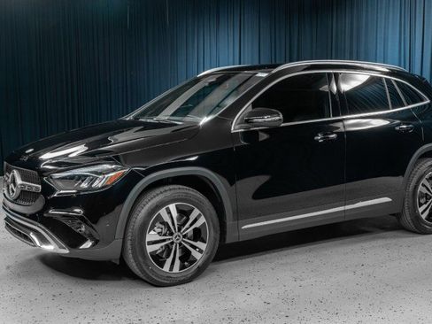 Certified 2025 Mercedes-Benz GLA 250 image 1