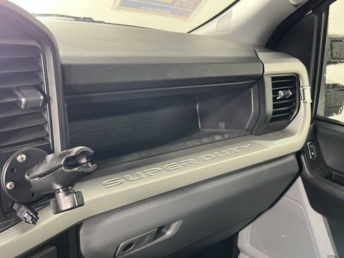 Used 2023 Ford F350 XL w/ Snow Plow Prep Package image 19