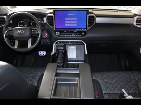 Used 2023 Toyota Tundra Limited w/ TRD Off-Road Package AWD/4WD image 12