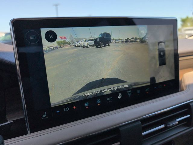 Used 2023 Lincoln Corsair Reserve w/ Equipment Group 201A FWD image 28