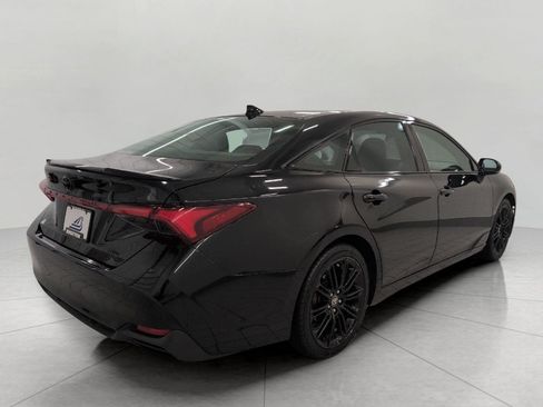 Used 2022 Toyota Avalon XSE FWD image 20